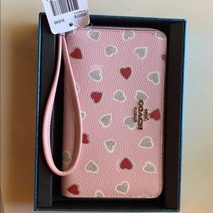 Coach wristlet wallet